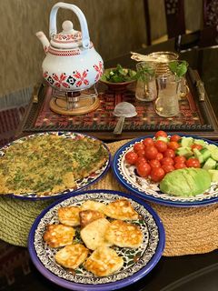 صورة لوصفة عجه بقدونس وبيض 💚
