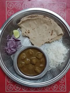 सोयाबीन भाजी (soyabean bhaji recipe in marathi) रेसिपी चे मुख्य फोटो