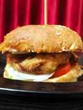 ক্রিস্পি ভেজ বার্গার (crispy veg burger recipe in Bengali)