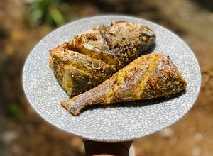 Hình của món Cá Hồng Biển Nướng Muối Sả.