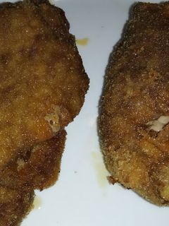 Una foto de Filetes de choto rellenos y empanados