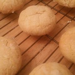 A picture of Lemon Cookies.