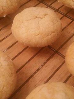 A picture of Lemon Cookies.