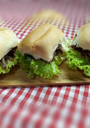Una foto de Bife ancho braseado al pan