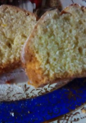 Una foto de Budín básico 🍋+ 🍇 (receta de Norali)