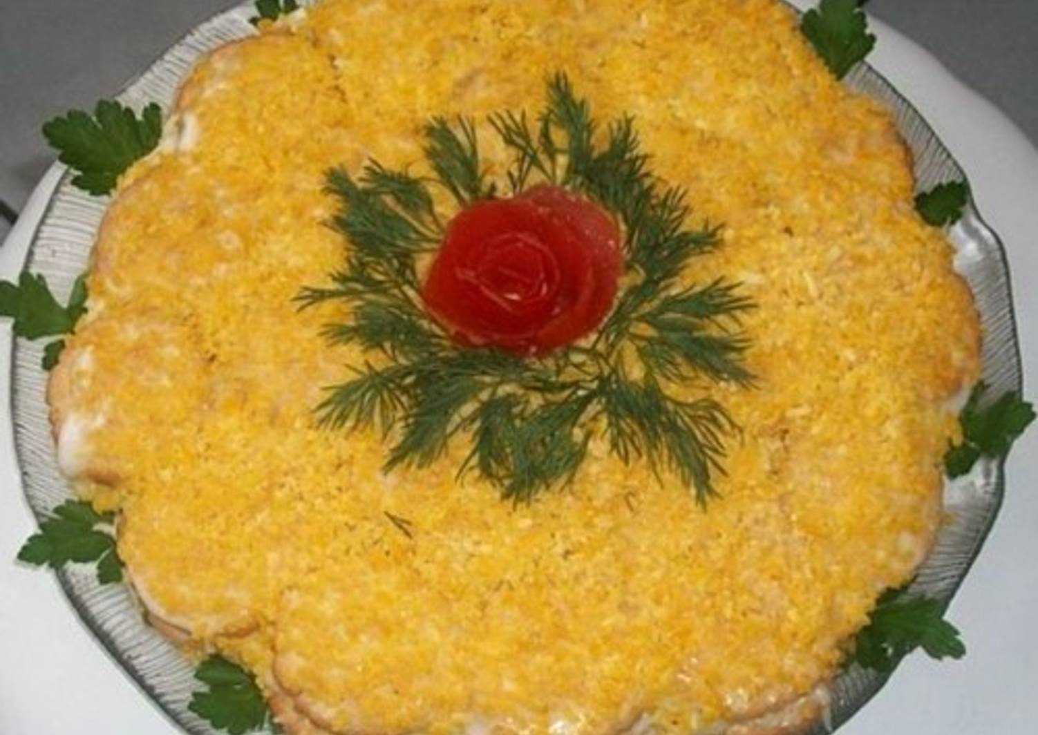Салат на праздничный стол с крекером