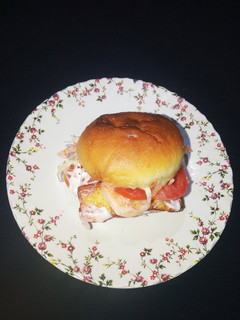 पनीर बर्गर (Paneer burger recipe in hindi) रेसिपी मुख्य फोटो