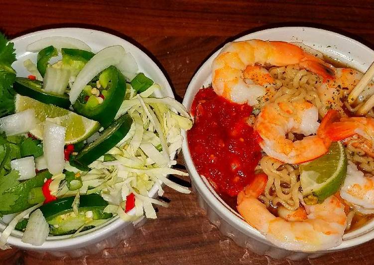 Slow Cooker Recipes for Mike&#39;s Extra Spicy Thai Shrimp Noodle Soup