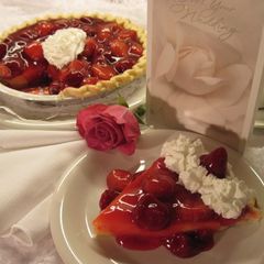 A picture of Adam’s Polish Wedding StrawberryCream Pie.