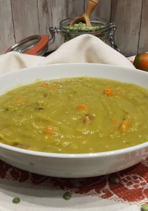 Une photo de Soupe de pois onctueuse (au Thermomix ou sans)