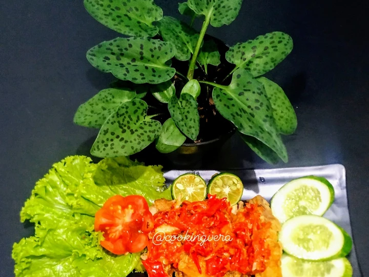 Langkah Gampang Membikin Resep Ayam Geprek Crispy yang Enak Banget Anti Ribet, Lezat