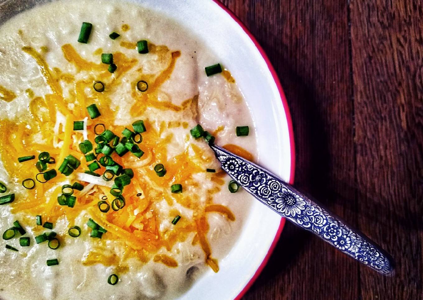 Country-style potato soup