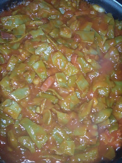 Una foto de Judías verdes con jamón al tomate frito