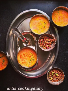 गाजर की खीर (Gajar ki kheer recipe in hindi) रेसिपी मुख्य फोटो