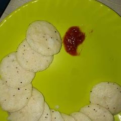A picture of Rava idli easy.