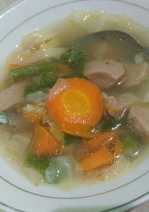 Foto resep Sayur sop bakso simple