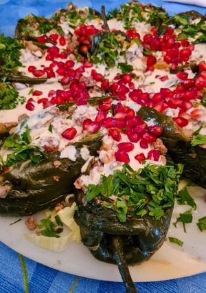 Una foto de Chiles en Nogada