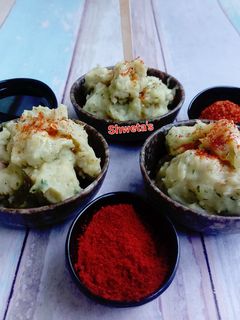 ખીચું (Khichu recipe in Gujarati) (Jain) રેસીપી મુખ્ય ફોટો