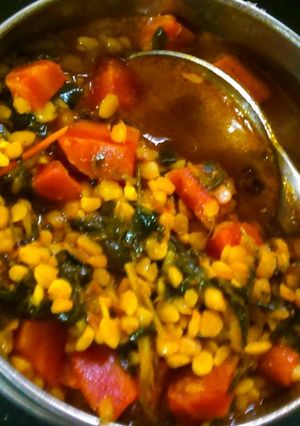 A picture of Carrot and Fenugreek sabzi.