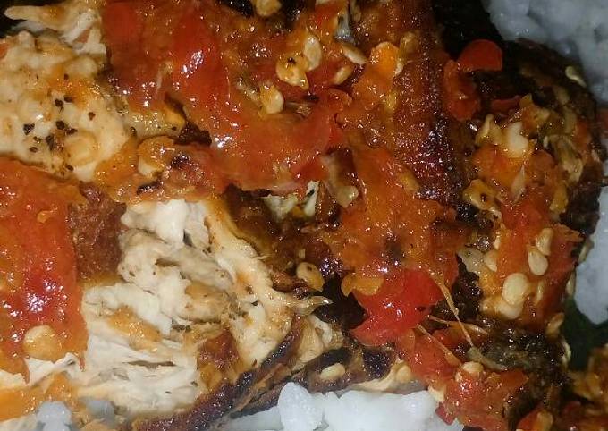 Ayam bakar opor geprek