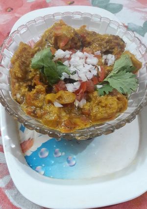 A picture of Peppery soya chap curry.