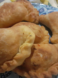 Una foto de Empanadas de pollo