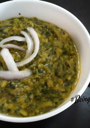A picture of Punjabi Malai Palak.