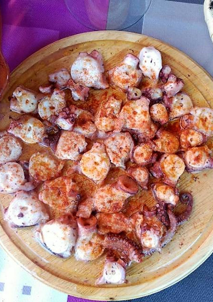 Una foto de Pulpo a la gallega