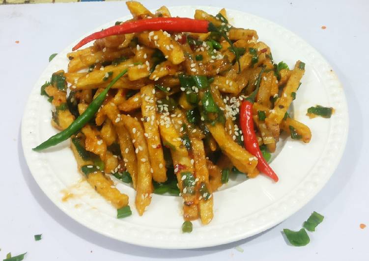 Recipe of Perfect Honey chilli potatoes with sesame seeds