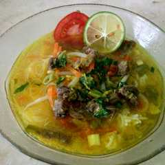 Soto daging sapi রেসিপির প্রধান ছবি