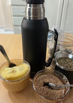 Una foto de Torta en taza para Microondas