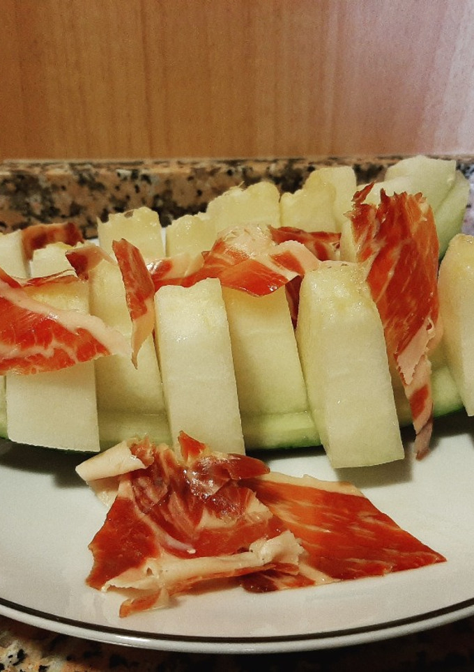 Una foto de Melón con Jamón