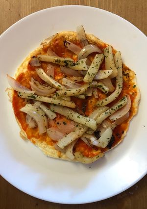 Una foto de Pizza con base de clara de huevo