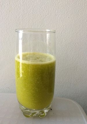 Una foto de Batido de Apio y cualquier fruta