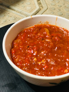 A picture of Pizza sauce.