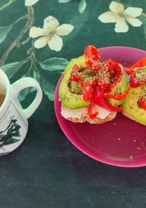 Una foto de Desayuno bonito del norte con café