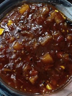 টমেটো আমসত্ত্ব ও খেজুরের চাটনি (tomato amahotto o khejurer chatni recipe in Bengali) রেসিপির প্রধান ছবি