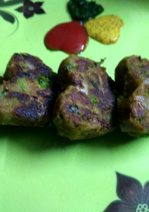 A picture of Soya chunks kabab.