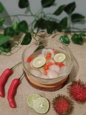 Easy Steps to Make Recipes Asinan Rambutan Simpel the  Makes Drooling Tasty.