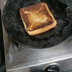 A picture of Vegetable mayonnaise sandwich.