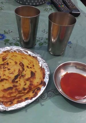 A picture of Besan chilla.