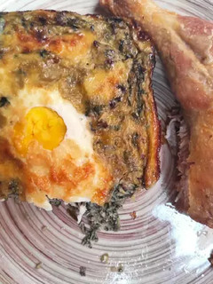 Una foto de Budín de acelga y zapallito italiano grez