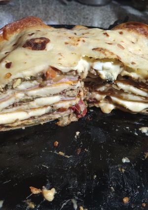 Una foto de Pila de panqueques gratinados Ali