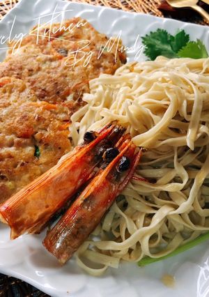 海陸煎餅佐蝦油鹽水意麵 的食譜成品照片