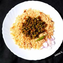 A picture of Bihari Style Chura Matar.