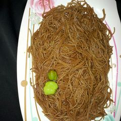 Brown sphagetti A picture of Brown sphagetti.