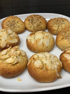 Una foto de Cookies saludables de almendras, rápidas y fáciles de hacer 😋😋
