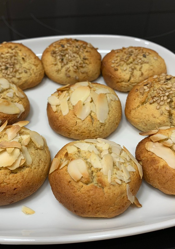 Una foto de Cookies saludables de almendras, rápidas y fáciles de hacer 😋😋
