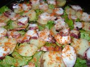 Una foto de ensalada dé pulpo