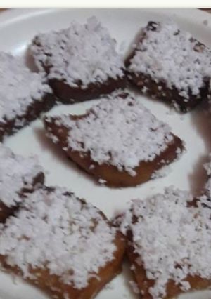 নারকেলের পাউরুটি মিষ্টি (narkeler pauruti misti recipe in Bengali) রেসিপির প্রধান ছবি